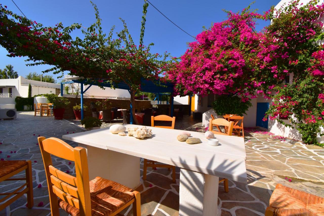 Ayeri Hotel Parikia  Exterior photo